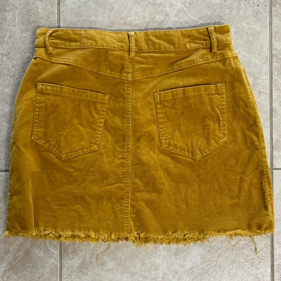Forever 21 mustard corduroy skirt - Picture 8 of 8